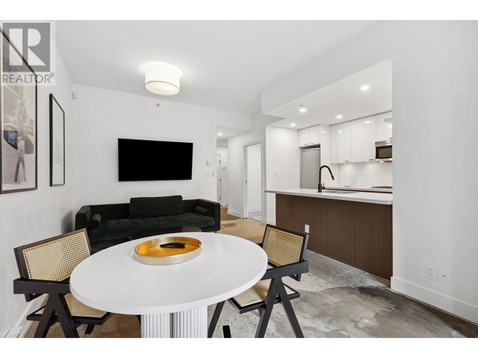 Listing Picture 13 of 25 : 307 531 BEATTY STREET, Vancouver / 溫哥華 - 魯藝地產 Yvonne Lu Group - MLS Medallion Club Member