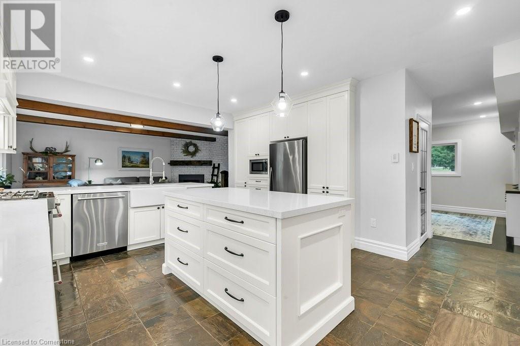 6566 Concession 4 Road, Puslinch, Ontario  N0B 2J0 - Photo 9 - 40679422