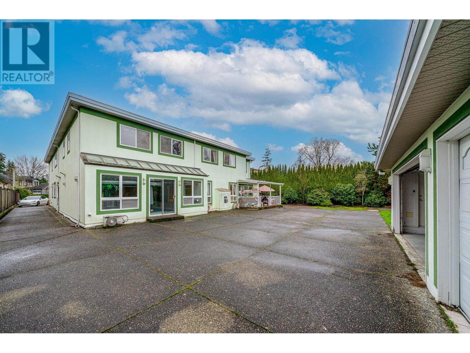 Listing Picture 31 of 32 : 5851 GIBBONS DRIVE, Richmond / 烈治文 - 魯藝地產 Yvonne Lu Group - MLS Medallion Club Member