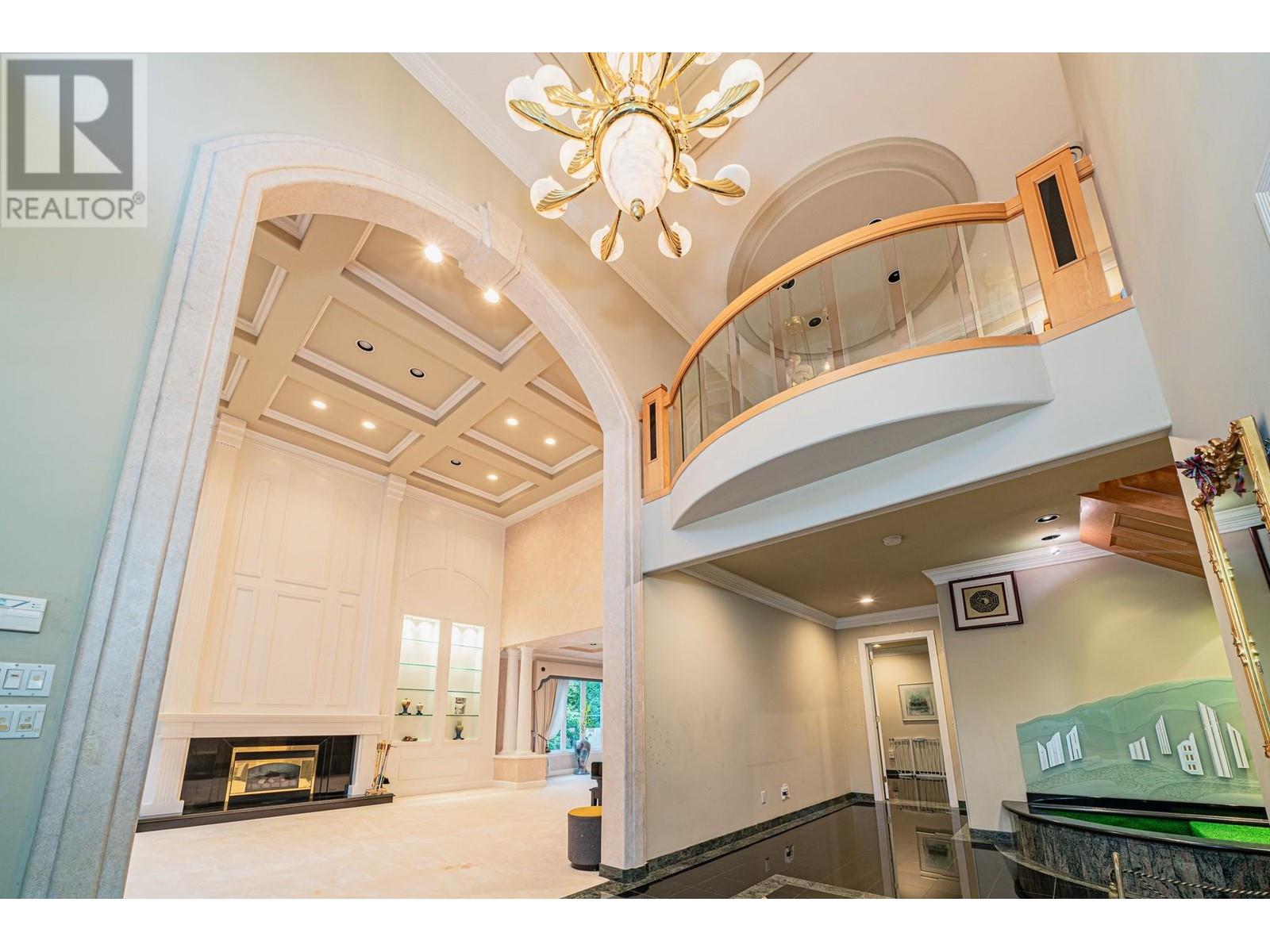 Listing Picture 9 of 32 : 5851 GIBBONS DRIVE, Richmond / 烈治文 - 魯藝地產 Yvonne Lu Group - MLS Medallion Club Member