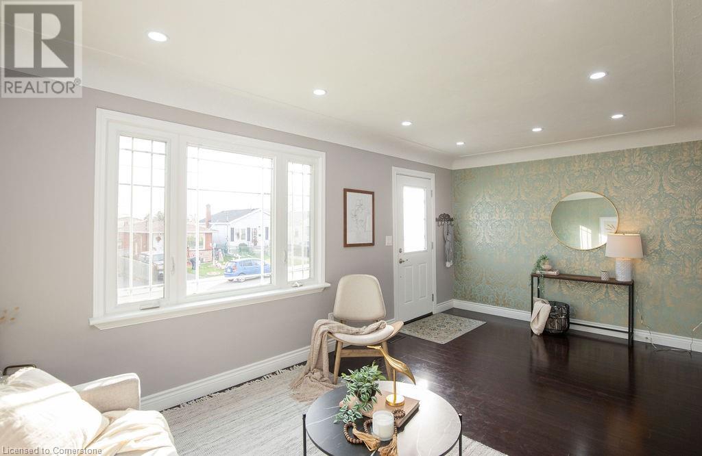 551 Barnaby Street Unit# Main Lvl, Hamilton, Ontario  L8H 6T8 - Photo 9 - 40679724