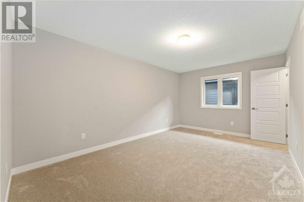 667 Fenwick Way, Ottawa, Ontario  K2C 3H2 - Photo 16 - X10433223