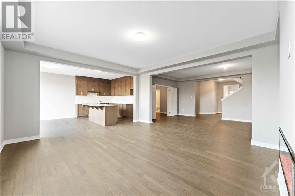 667 Fenwick Way, Ottawa, Ontario  K2C 3H2 - Photo 5 - X10433223