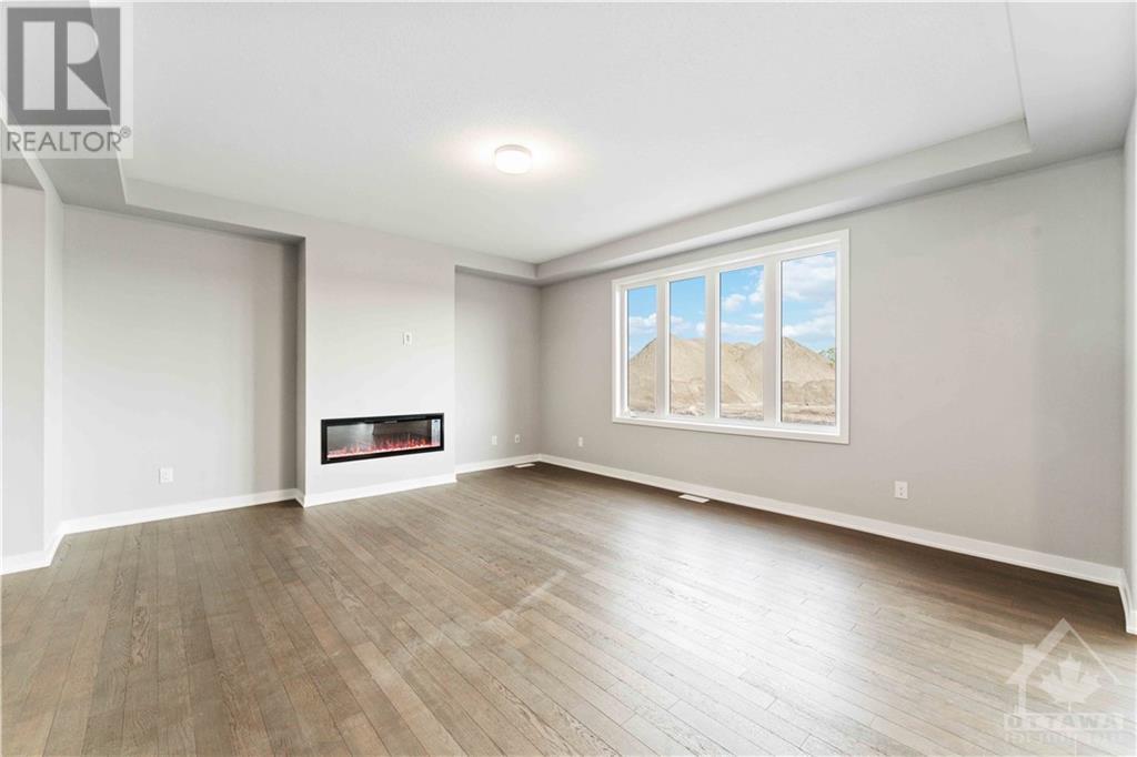 667 Fenwick Way, Ottawa, Ontario  K2C 3H2 - Photo 9 - X10433223