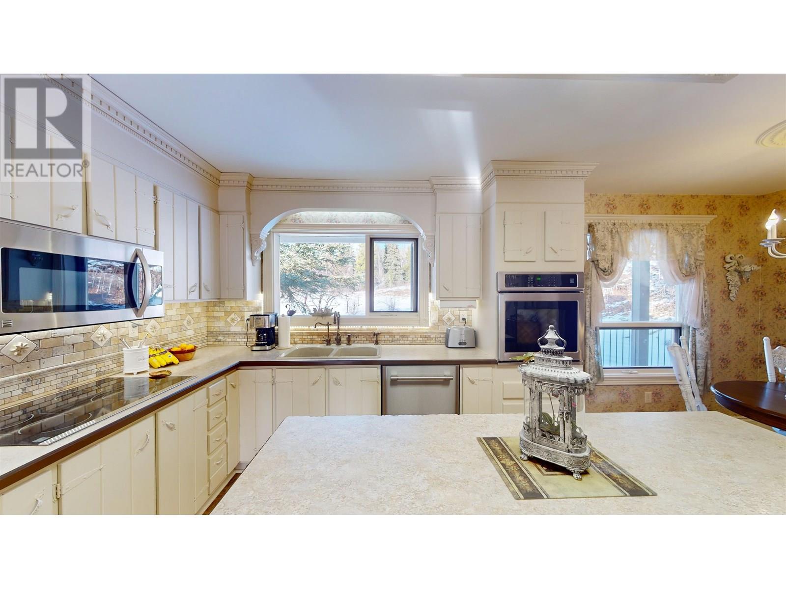 13017 Jarman Road, Houston, British Columbia V0J 1Z2 - Photo 5 - R2945854