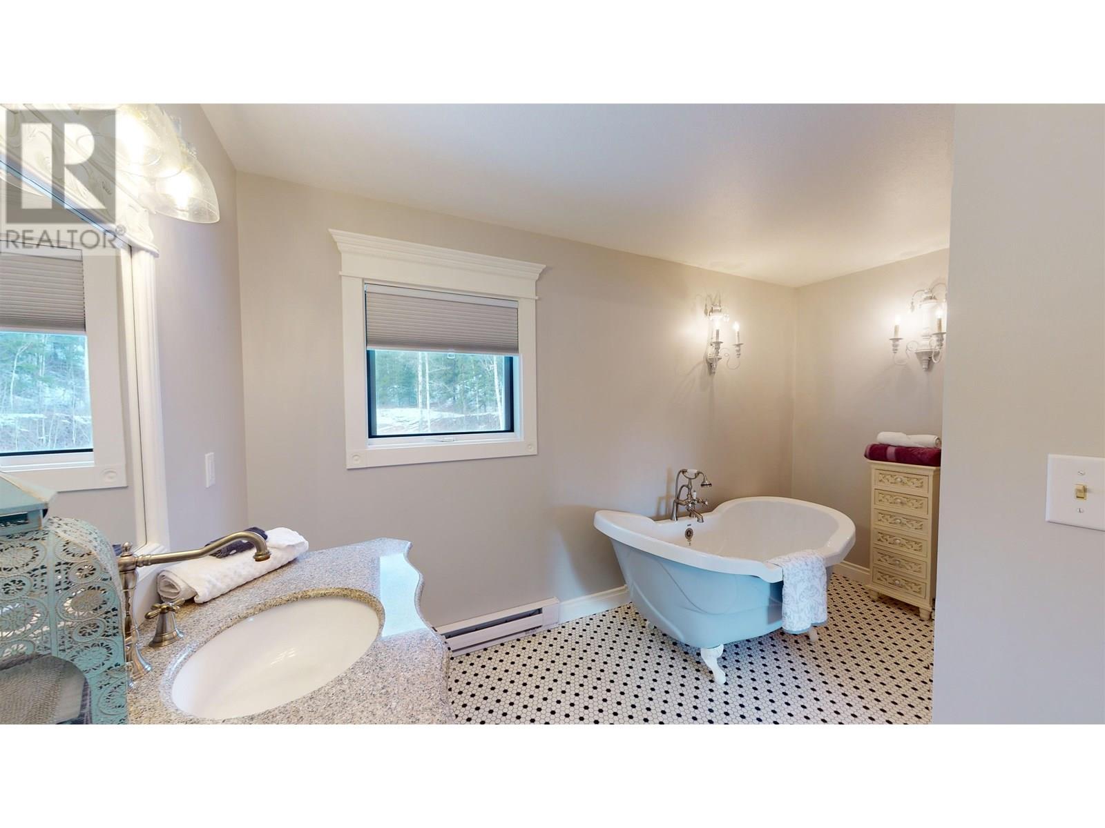 13017 Jarman Road, Houston, British Columbia V0J 1Z2 - Photo 20 - R2945854