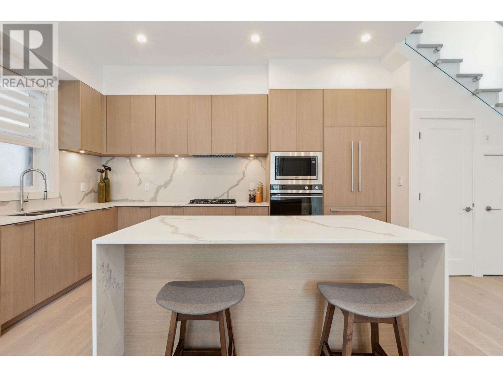 Listing Picture 7 of 19 : 7855 ONTARIO STREET, Vancouver / 溫哥華 - 魯藝地產 Yvonne Lu Group - MLS Medallion Club Member