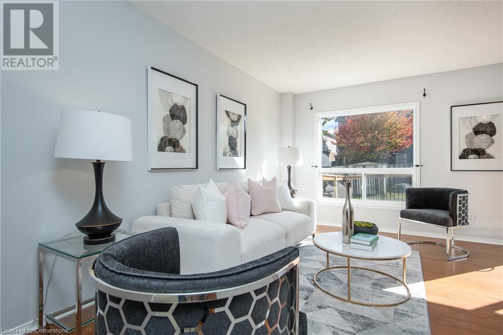 712 Paris Boulevard, Waterloo, Ontario  N2T 2X9 - Photo 4 - 40651292