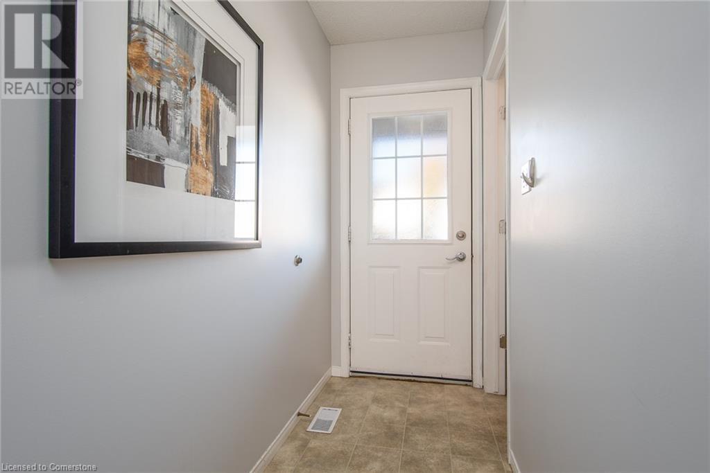 712 Paris Boulevard, Waterloo, Ontario  N2T 2X9 - Photo 28 - 40651292