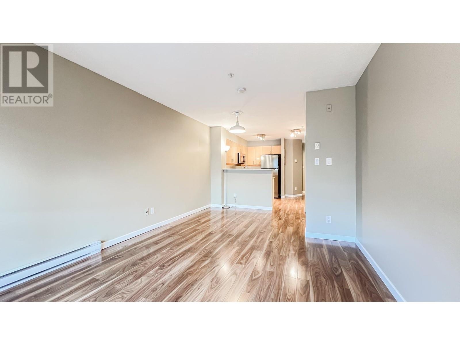 Listing Picture 13 of 24 : 221 2680 W 4TH AVENUE, Vancouver / 溫哥華 - 魯藝地產 Yvonne Lu Group - MLS Medallion Club Member