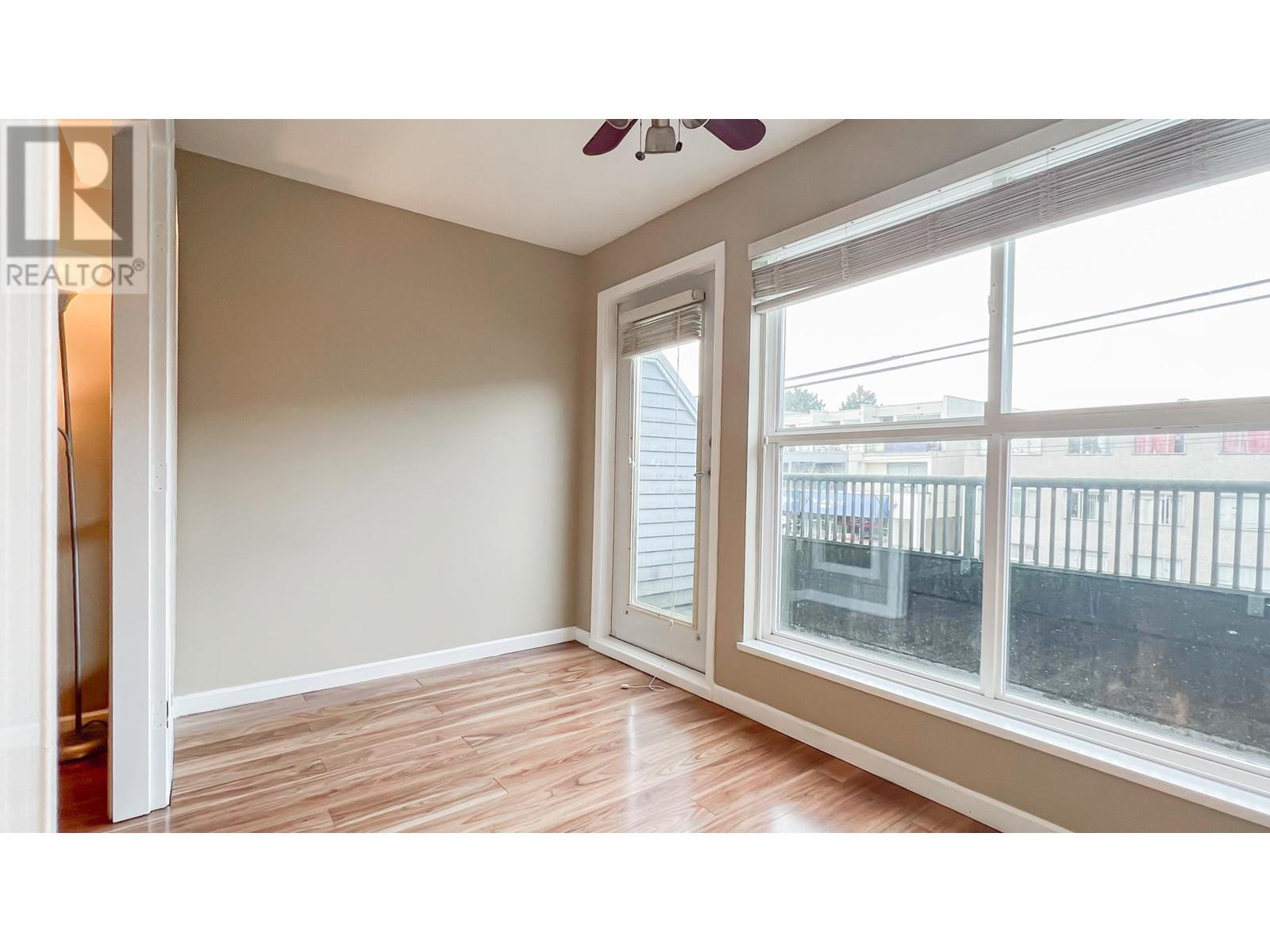 Listing Picture 17 of 24 : 221 2680 W 4TH AVENUE, Vancouver / 溫哥華 - 魯藝地產 Yvonne Lu Group - MLS Medallion Club Member