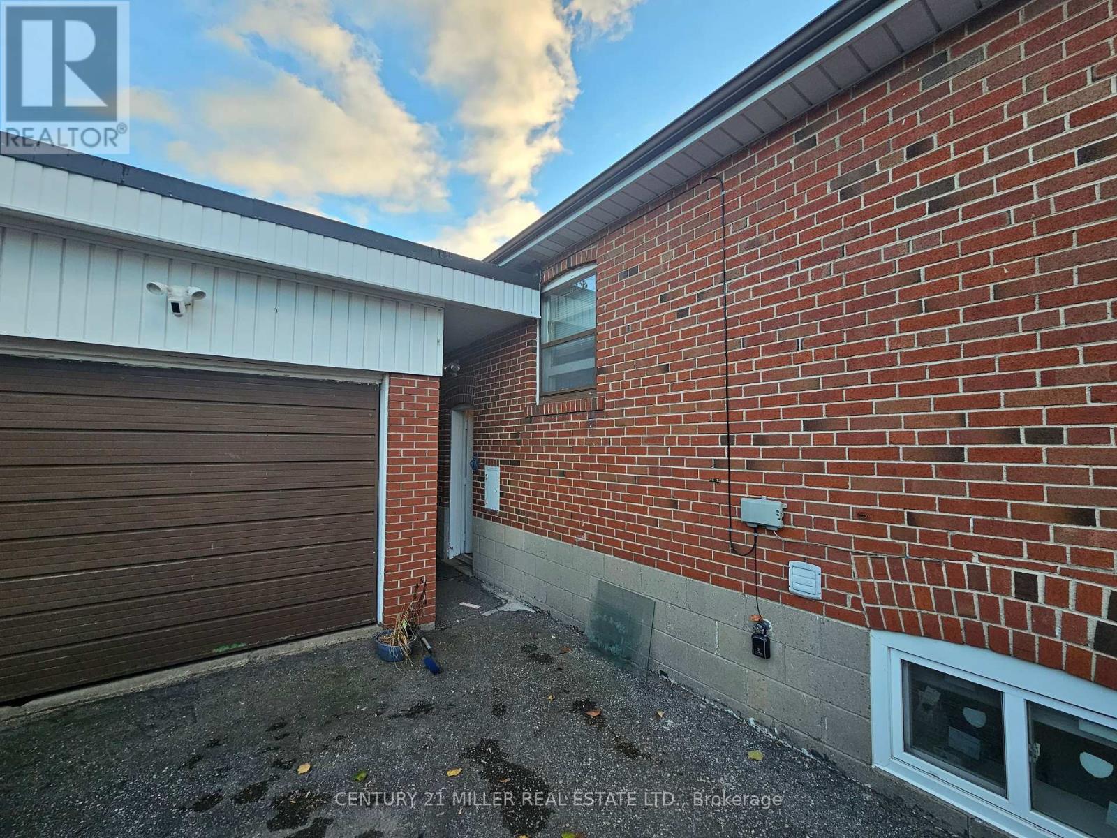 Bsmt - 153 Mcallister RoadToronto (Clanton Park), Ontario  M3H 2N8 - Photo 2 - C10433362