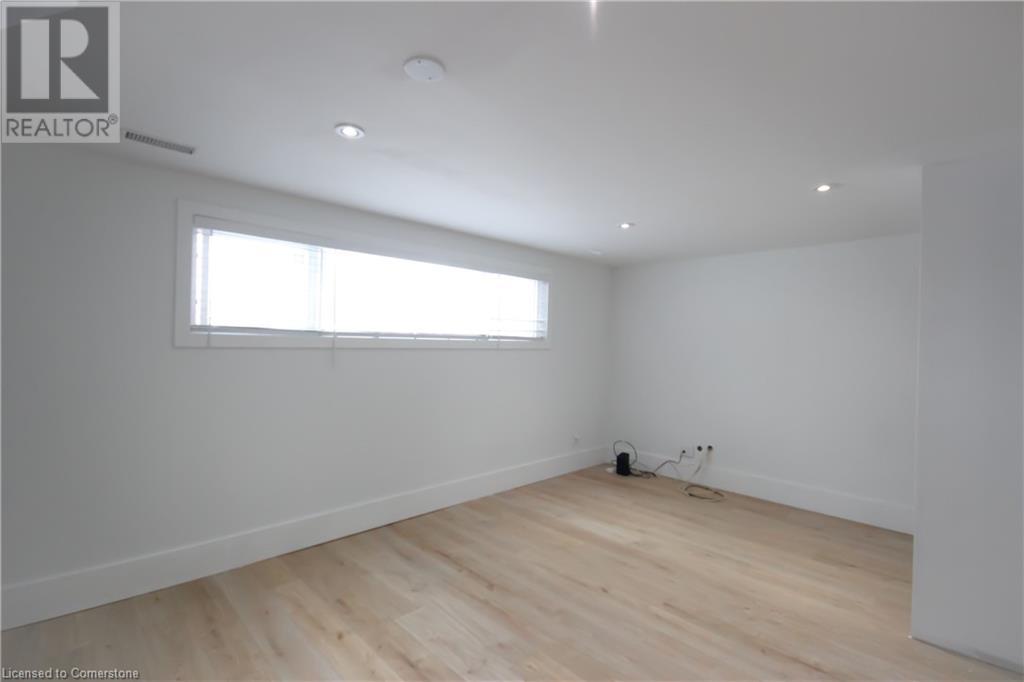 230 Hazelglen Drive Unit# B, Kitchener, Ontario  N2M 2E5 - Photo 15 - 40678835