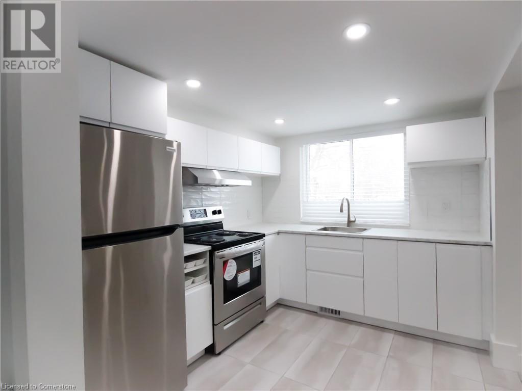 230 Hazelglen Drive Unit# B, Kitchener, Ontario  N2M 2E5 - Photo 3 - 40678835