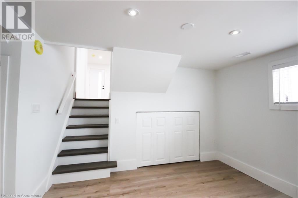 230 Hazelglen Drive Unit# B, Kitchener, Ontario  N2M 2E5 - Photo 9 - 40678835