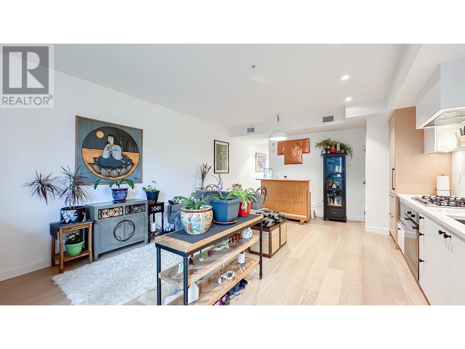 24 94 W KING EDWARD AVENUE, vancouver, British Columbia
