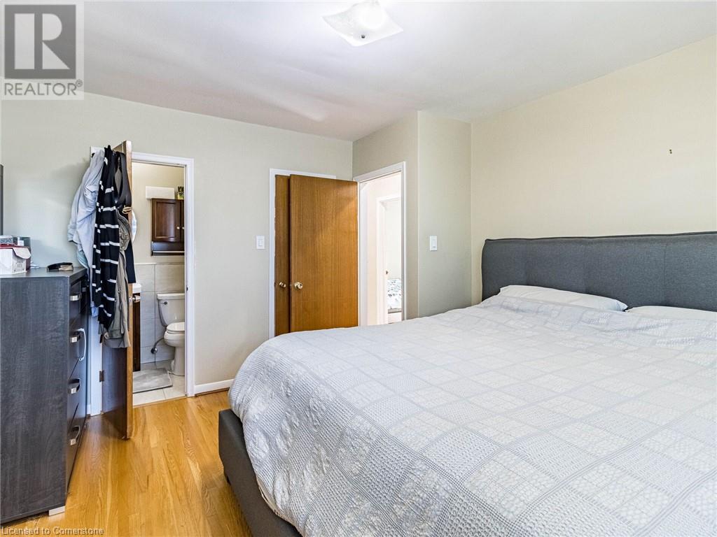 66 Arleta Avenue, Toronto, Ontario M3L 2E7 - Photo 17 - 40679006