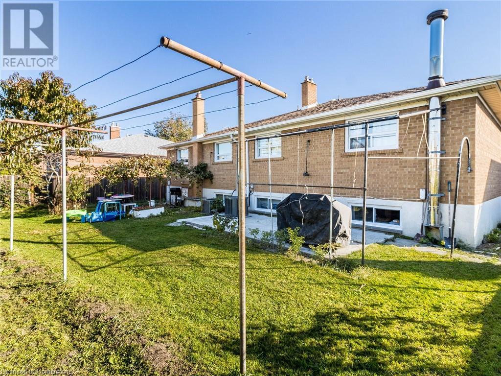 66 Arleta Avenue, Toronto, Ontario M3L 2E7 - Photo 35 - 40679006