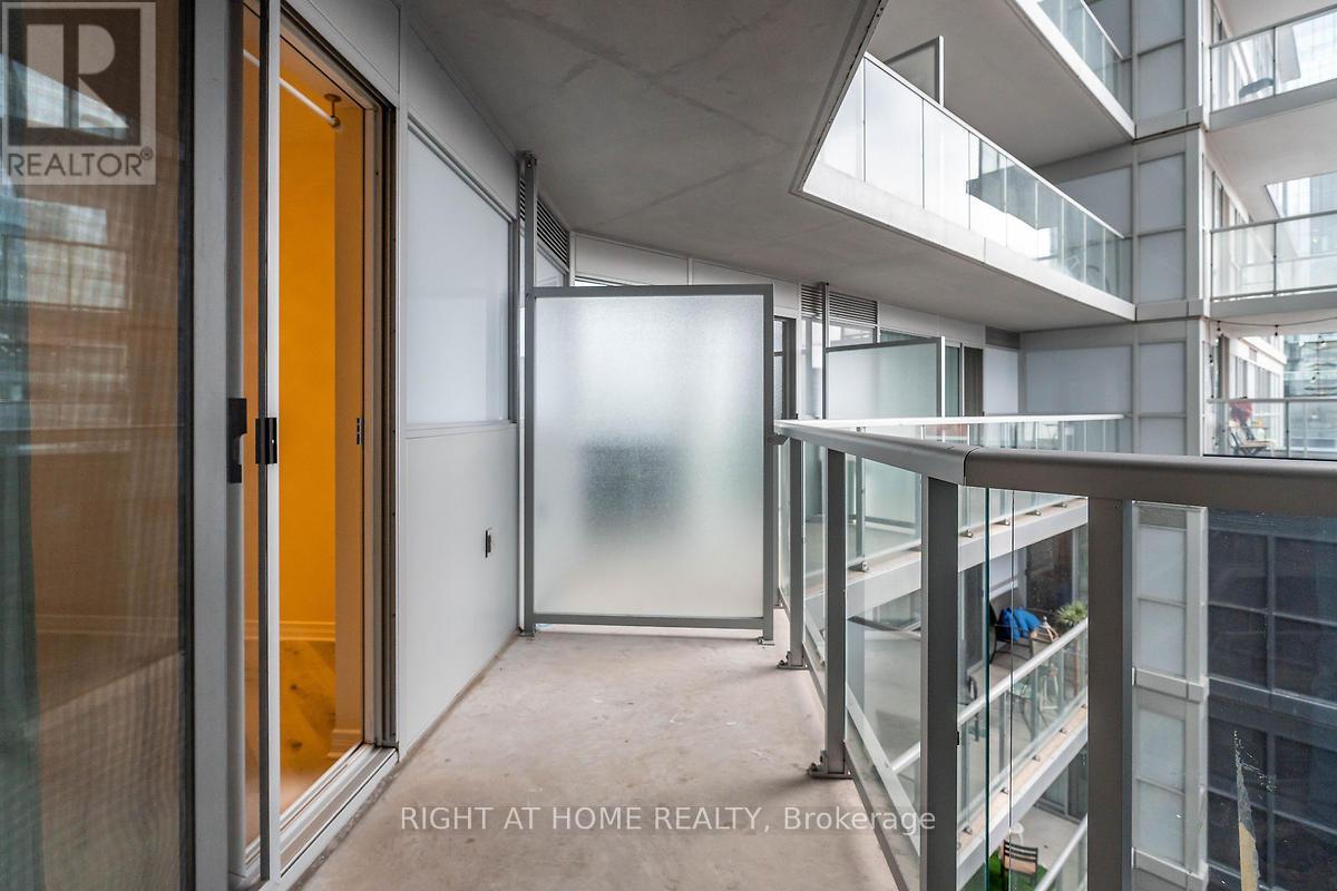512 - 352 Front Street W, Toronto (Waterfront Communities), Ontario  M5V 1B5 - Photo 12 - C10433432