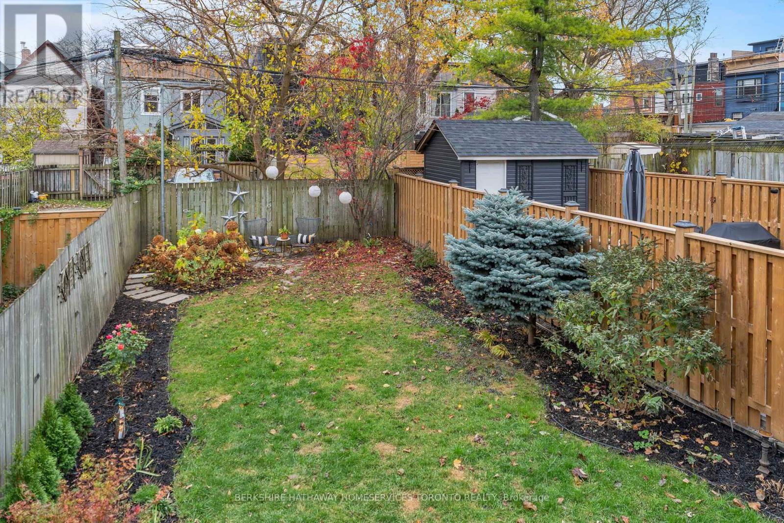 297 Bain Avenue, Toronto (Blake-Jones), Ontario  M4J 1B9 - Photo 12 - E10433527