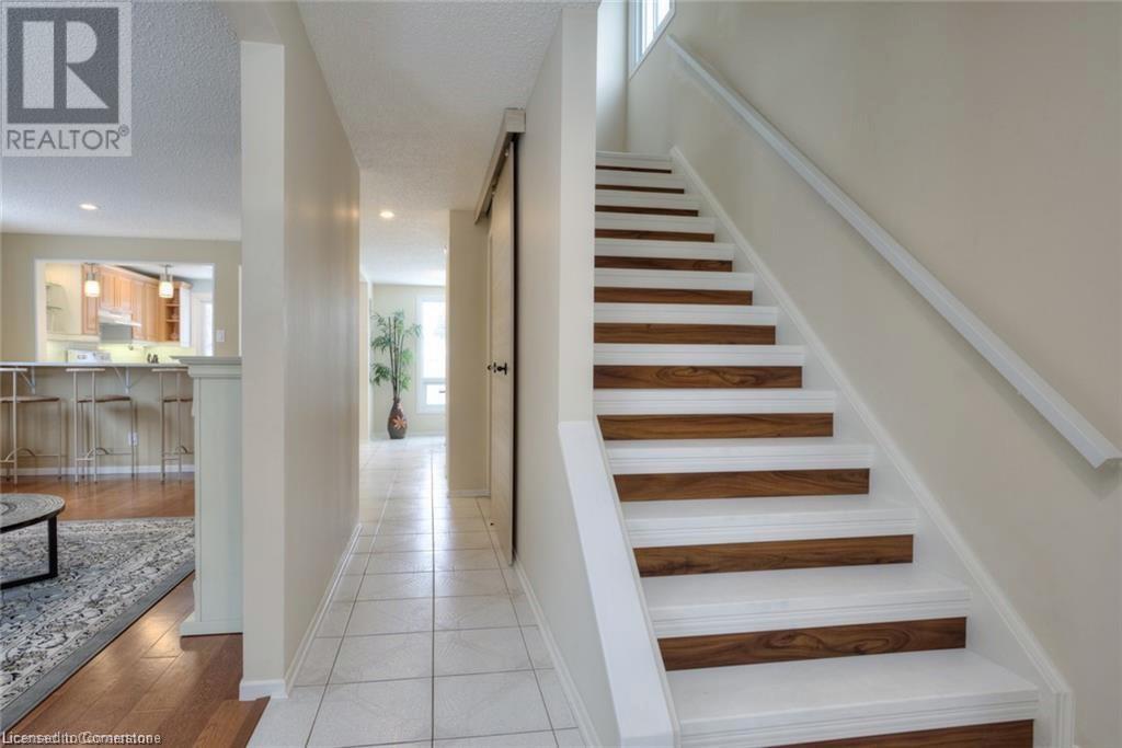 118 Rolling Meadows Drive, Kitchener, Ontario  N2N 1V8 - Photo 3 - 40672561