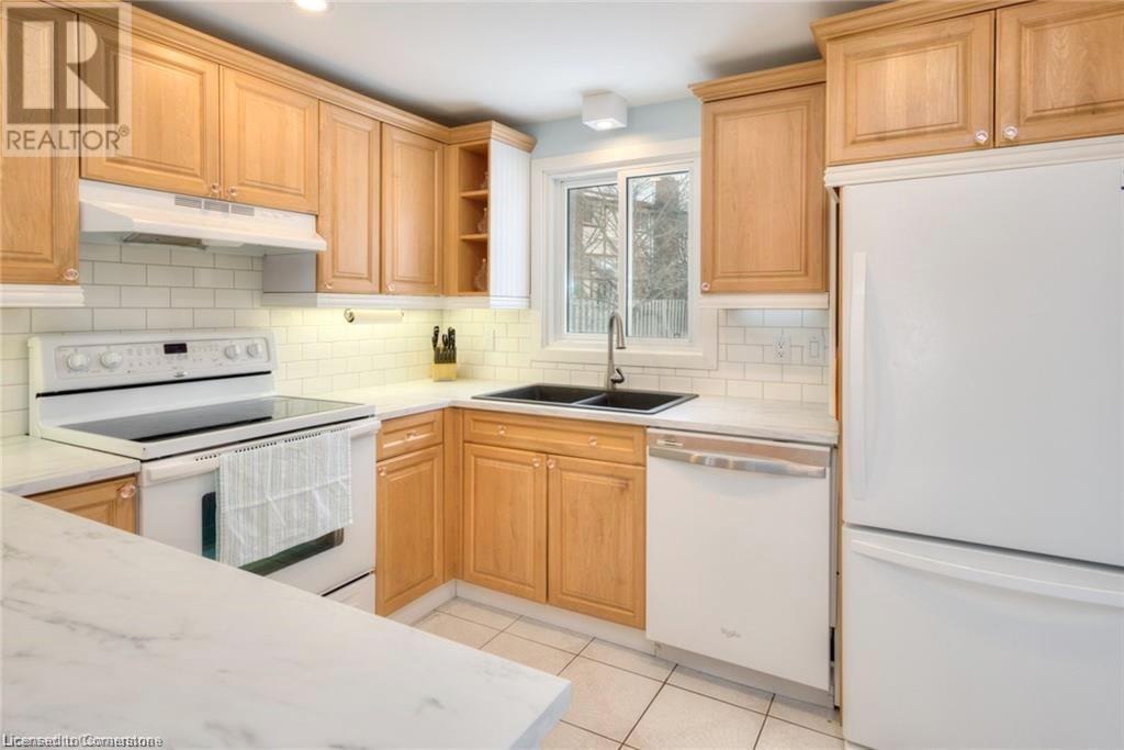 118 Rolling Meadows Drive, Kitchener, Ontario  N2N 1V8 - Photo 7 - 40672561