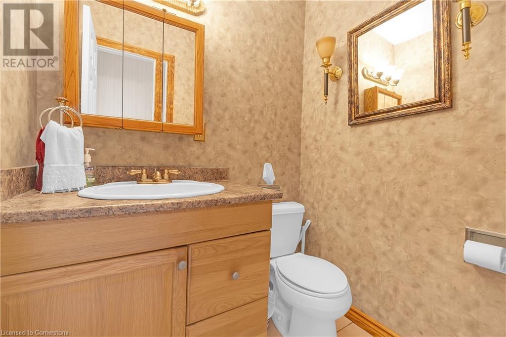 62 Bridlewood Drive, Dundas, Ontario  L9H 6H4 - Photo 17 - 40679567