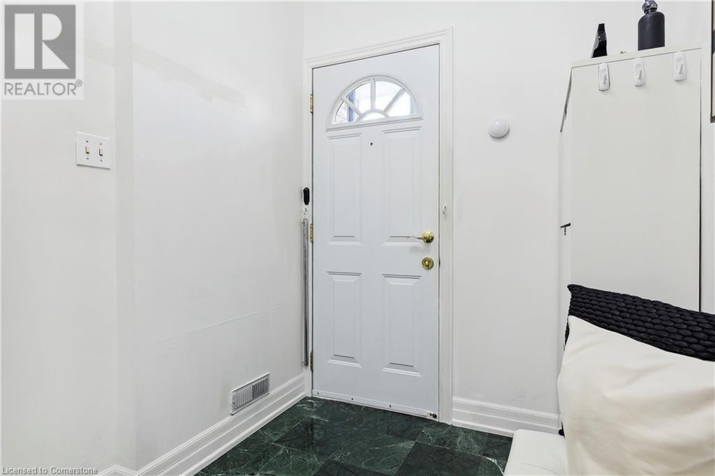 1221 Dundix Road Unit# 176, Mississauga, Ontario  L4Y 3Y9 - Photo 6 - 40676283