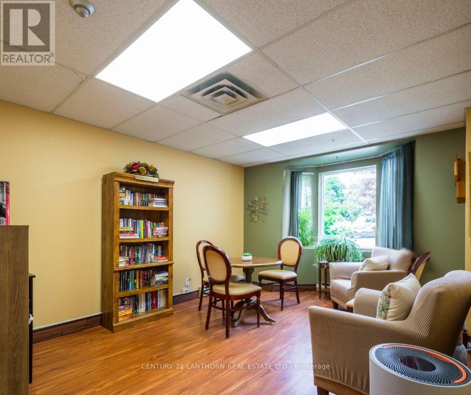 318 - 85 Bridge Street E, Belleville, Ontario  K8N 1L9 - Photo 4 - X9363639