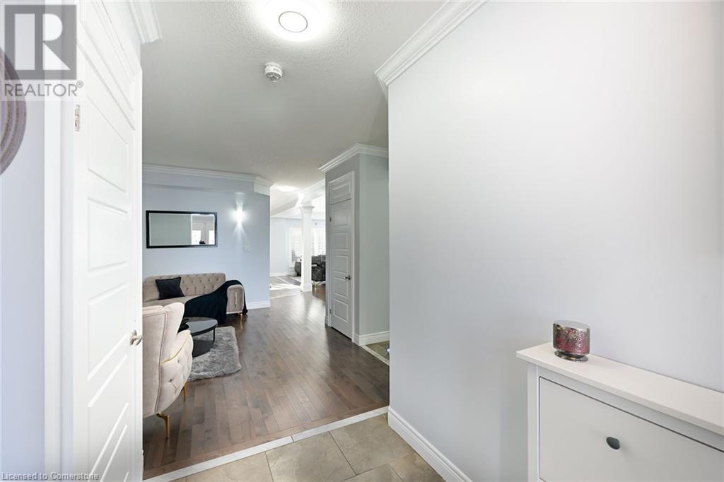 30 Ascoli DriveHamilton, Ontario  L9B 2K8 - Photo 6 - 40679530