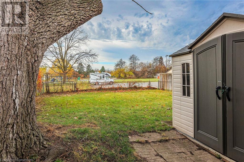 15 Verdun Avenue, St. Catharines, Ontario  L2N 5L8 - Photo 17 - 40665840