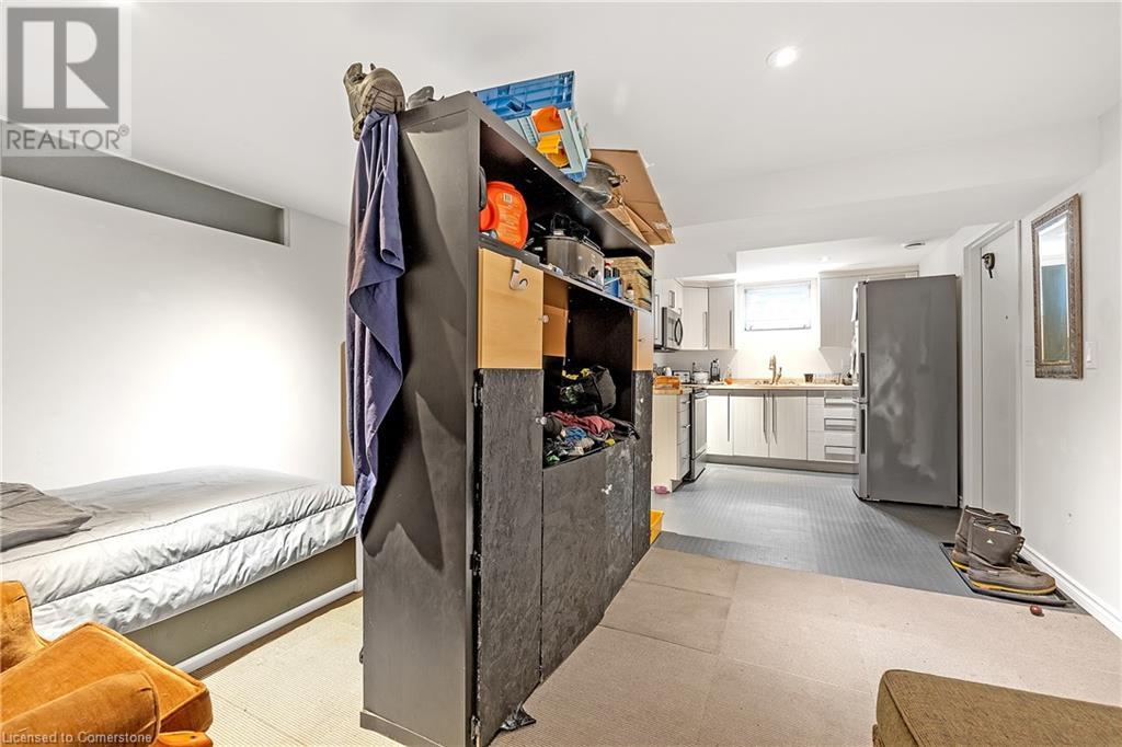 29 Clarendon Avenue, Hamilton, Ontario  L9A 2Z9 - Photo 18 - 40679597