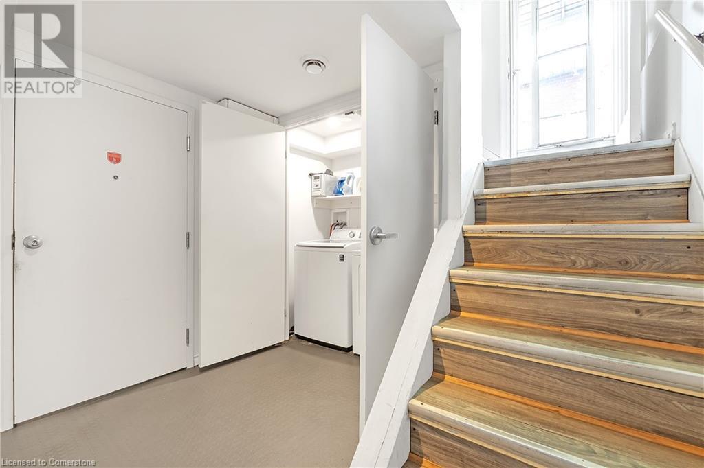 29 Clarendon Avenue, Hamilton, Ontario  L9A 2Z9 - Photo 20 - 40679597