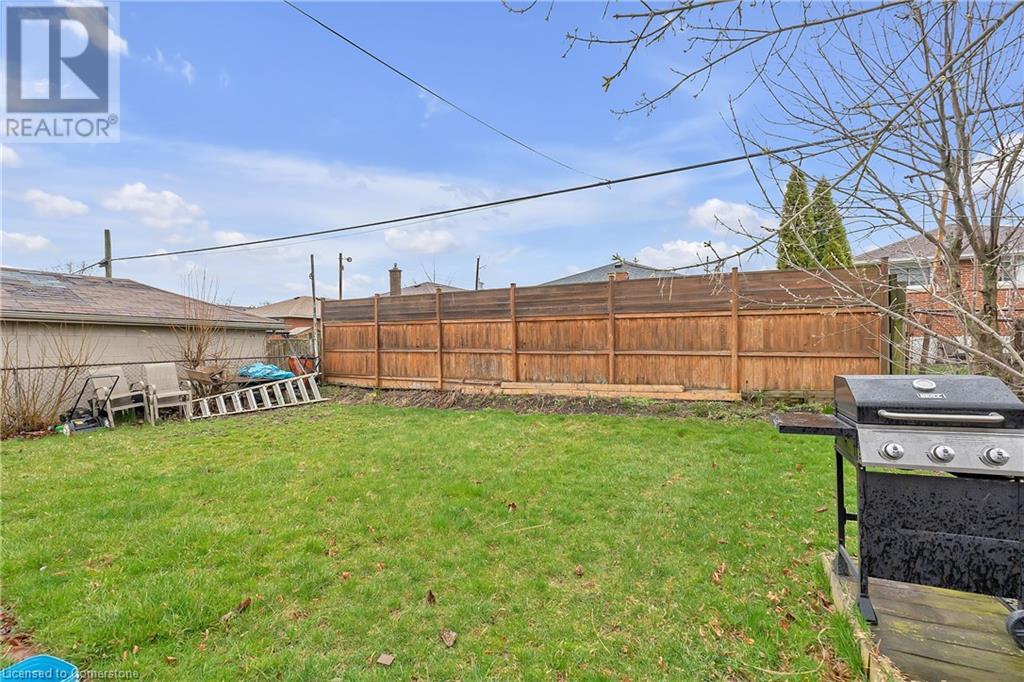 29 Clarendon Avenue, Hamilton, Ontario  L9A 2Z9 - Photo 23 - 40679597