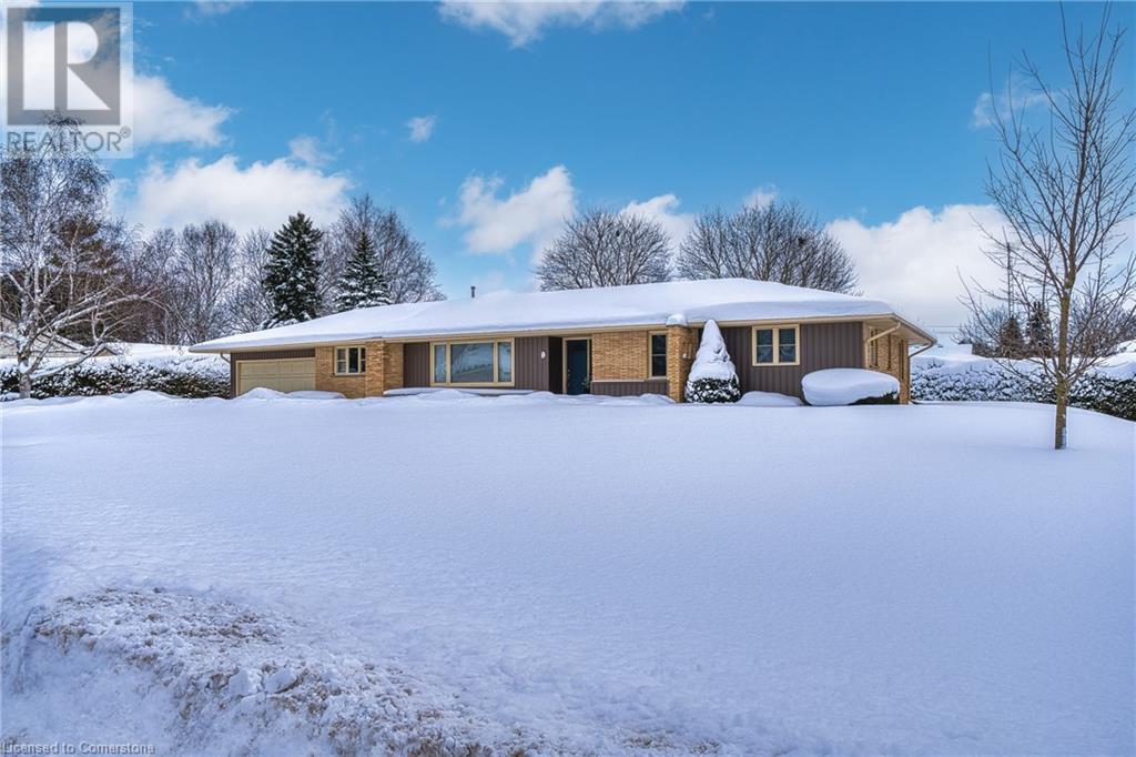 2 Jackson Crescent, Listowel, Ontario  N4W 1K3 - Photo 3 - 40678679