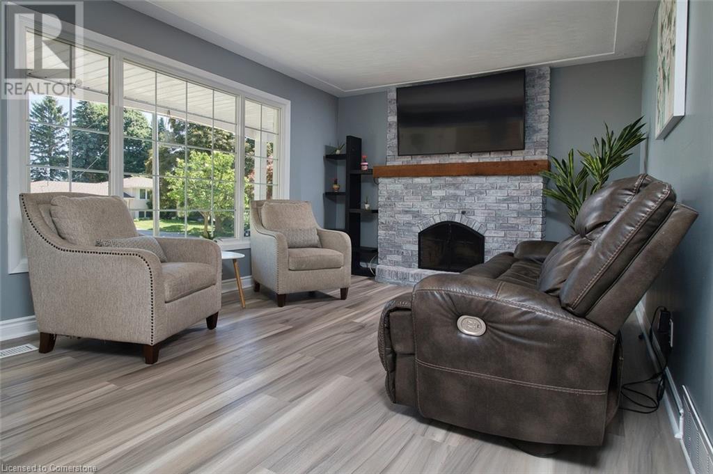 115 Uplands Drive Unit# A, Kitchener, Ontario  N2M 4X3 - Photo 6 - 40678706