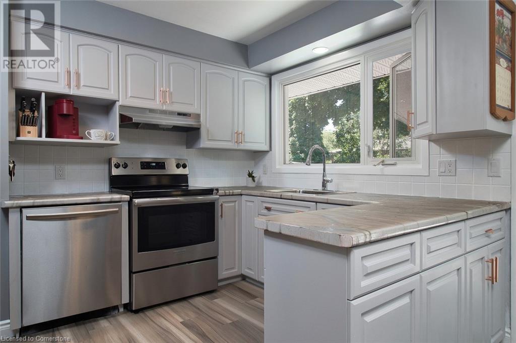 115 Uplands Drive Unit# A, Kitchener, Ontario  N2M 4X3 - Photo 8 - 40678706