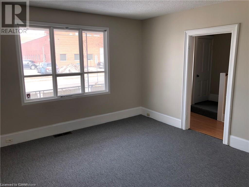 485 Park Street, Kitchener, Ontario  N2G 1N7 - Photo 7 - 40679666