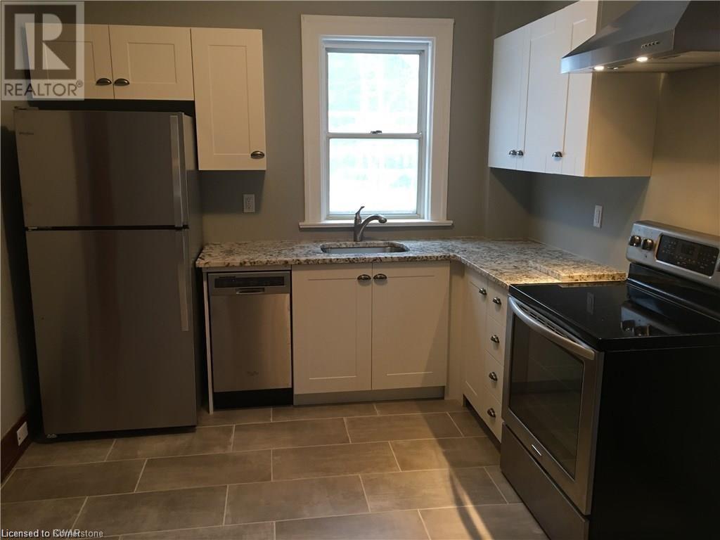 491 Park Street, Kitchener, Ontario  N2G 1N7 - Photo 4 - 40679701