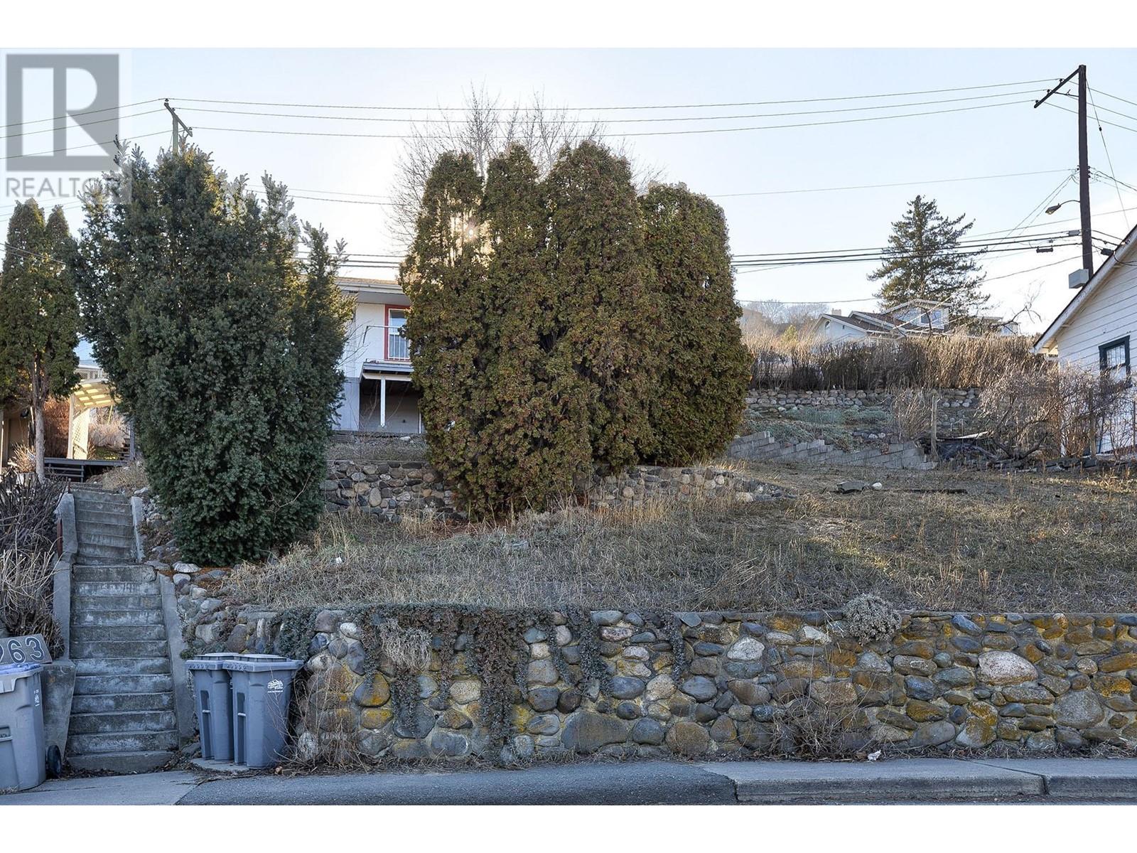 Property at 263 SEYMOUR W Street image 5