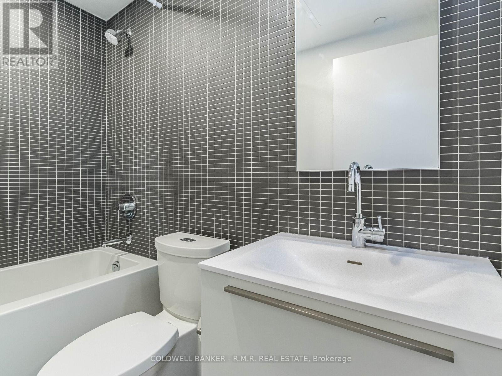 703 - 2720 Dundas Street W, Toronto, Ontario  M6P 1Y2 - Photo 20 - W10434610