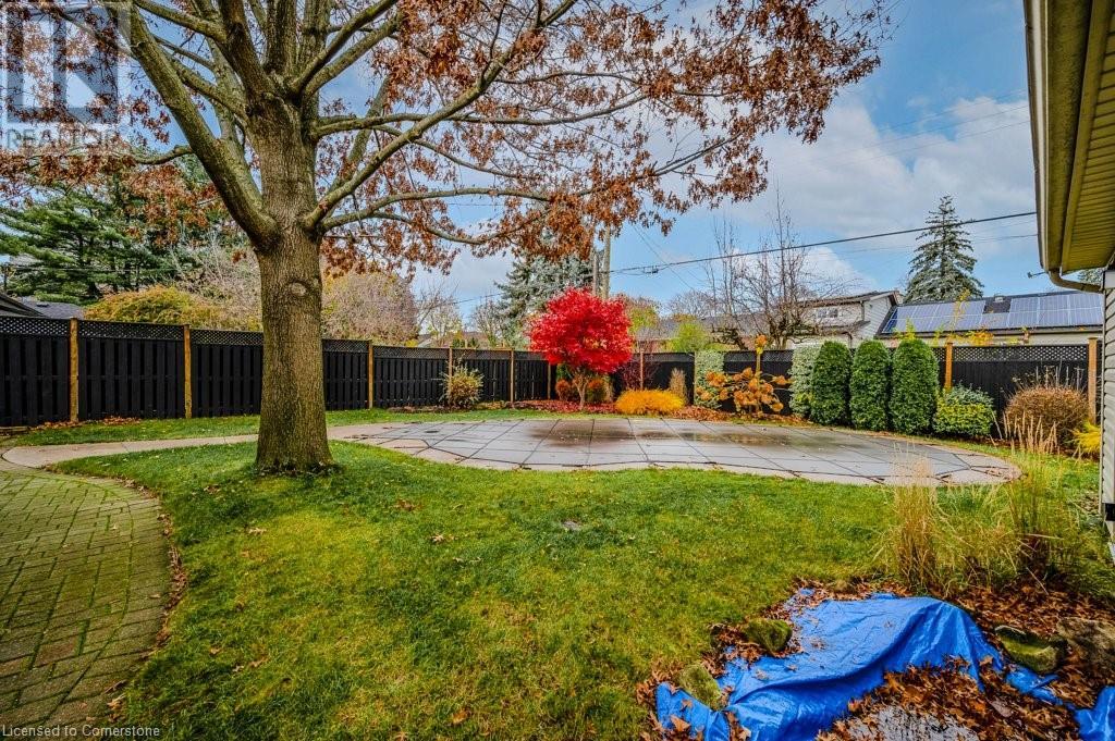 957 Sanford Drive, Burlington, Ontario  L7T 3G7 - Photo 41 - 40679864