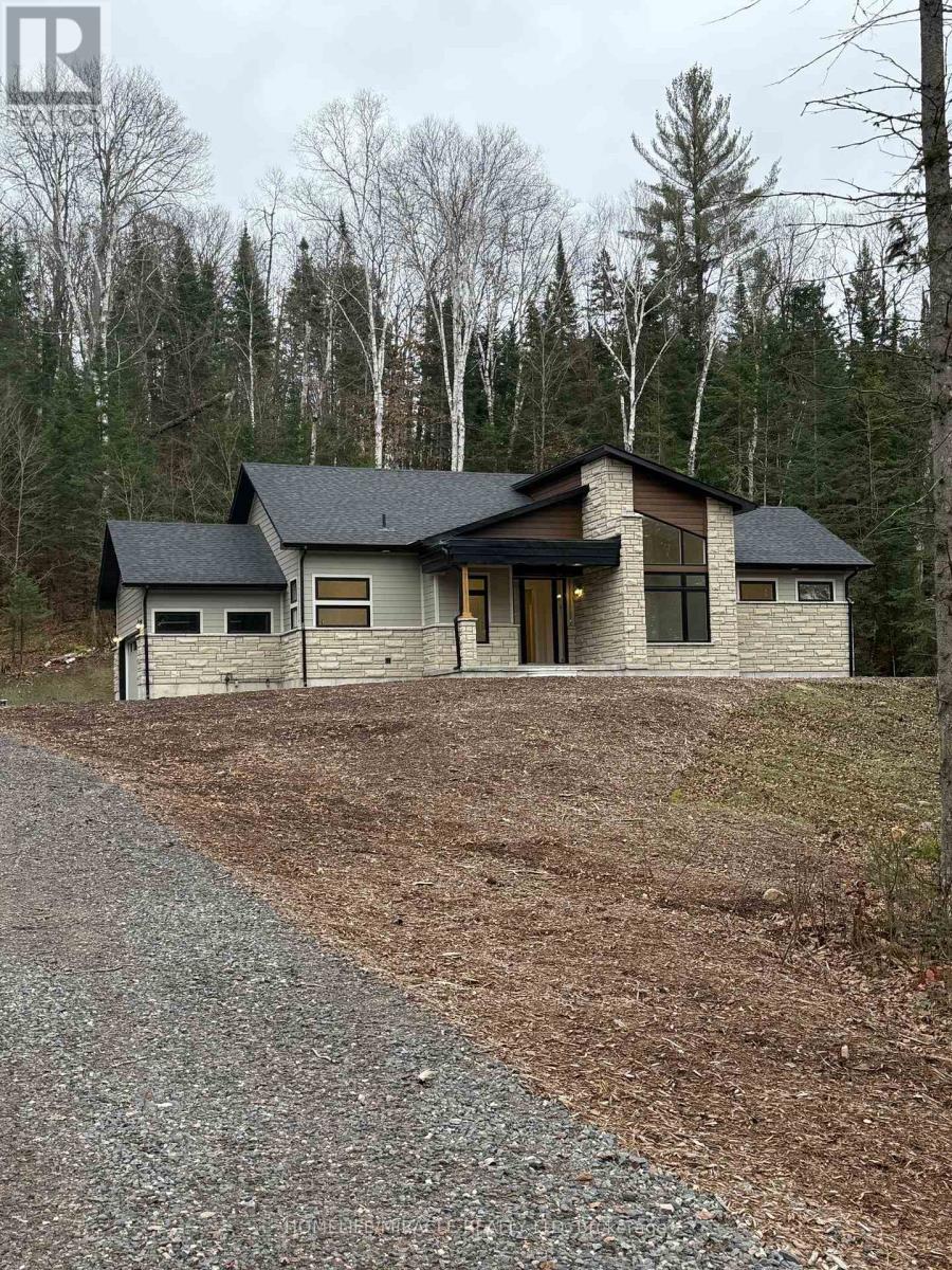 1006 Kingsridge Court, Lake Of Bays, Ontario  P1H 0K1 - Photo 1 - X10431428