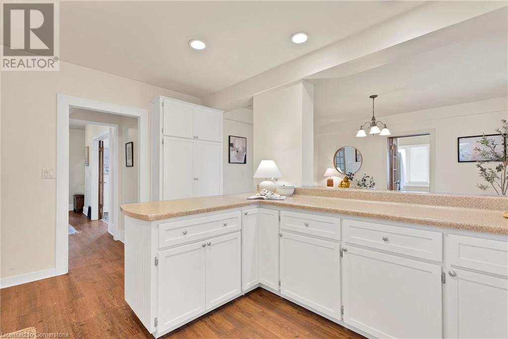 295 Plains Road W, Burlington, Ontario  L7T 1G1 - Photo 16 - 40679410