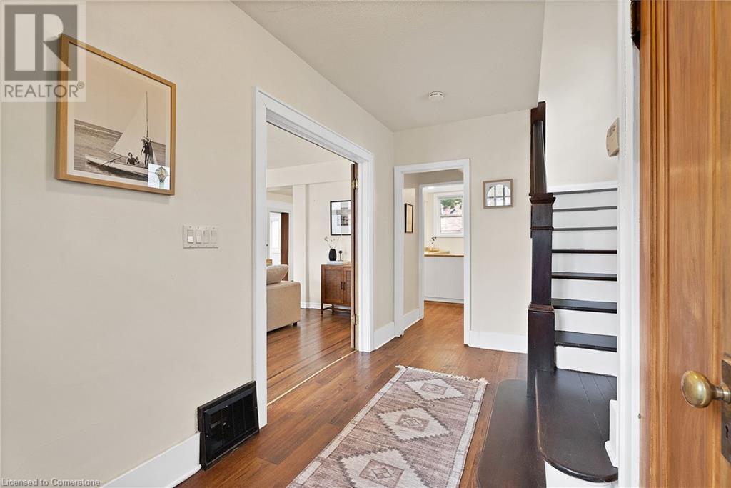 295 Plains Road W, Burlington, Ontario  L7T 1G1 - Photo 19 - 40679410