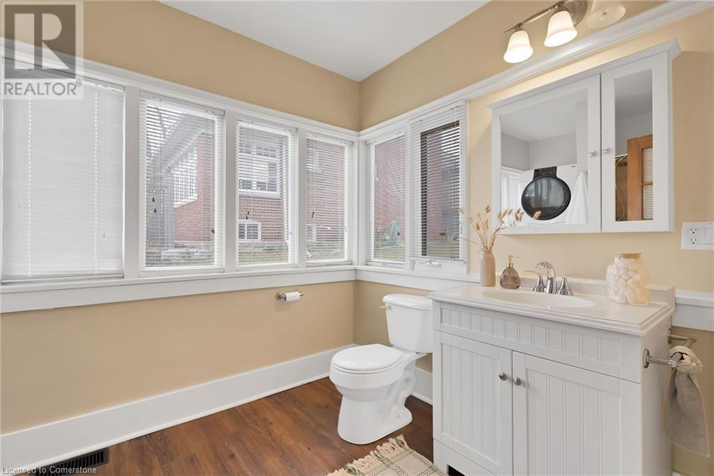 295 Plains Road W, Burlington, Ontario  L7T 1G1 - Photo 23 - 40679410