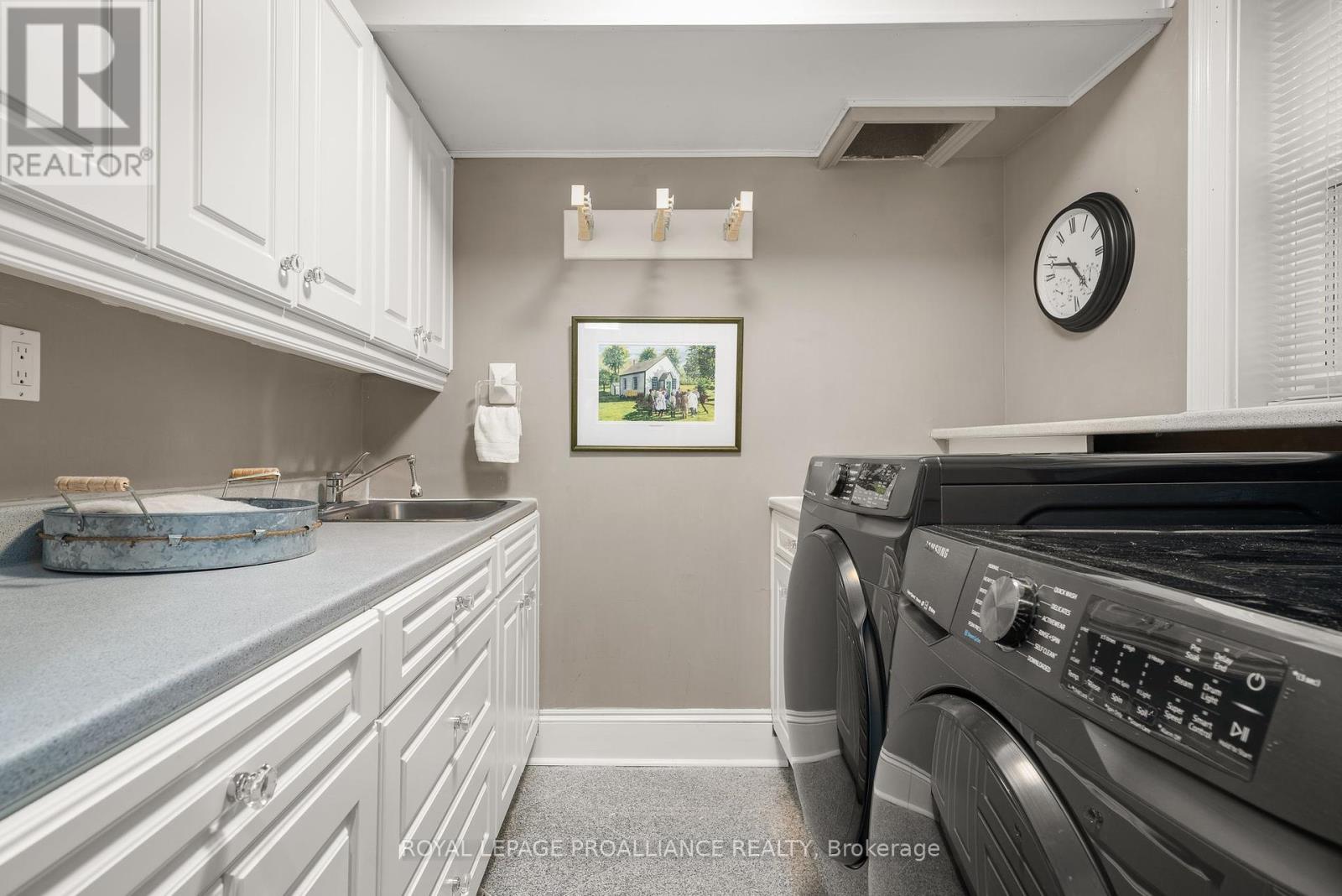 25 Prinyers Cove Crescent, Prince Edward County (North Marysburg Ward), Ontario  K0K 2T0 - Photo 16 - X10440537