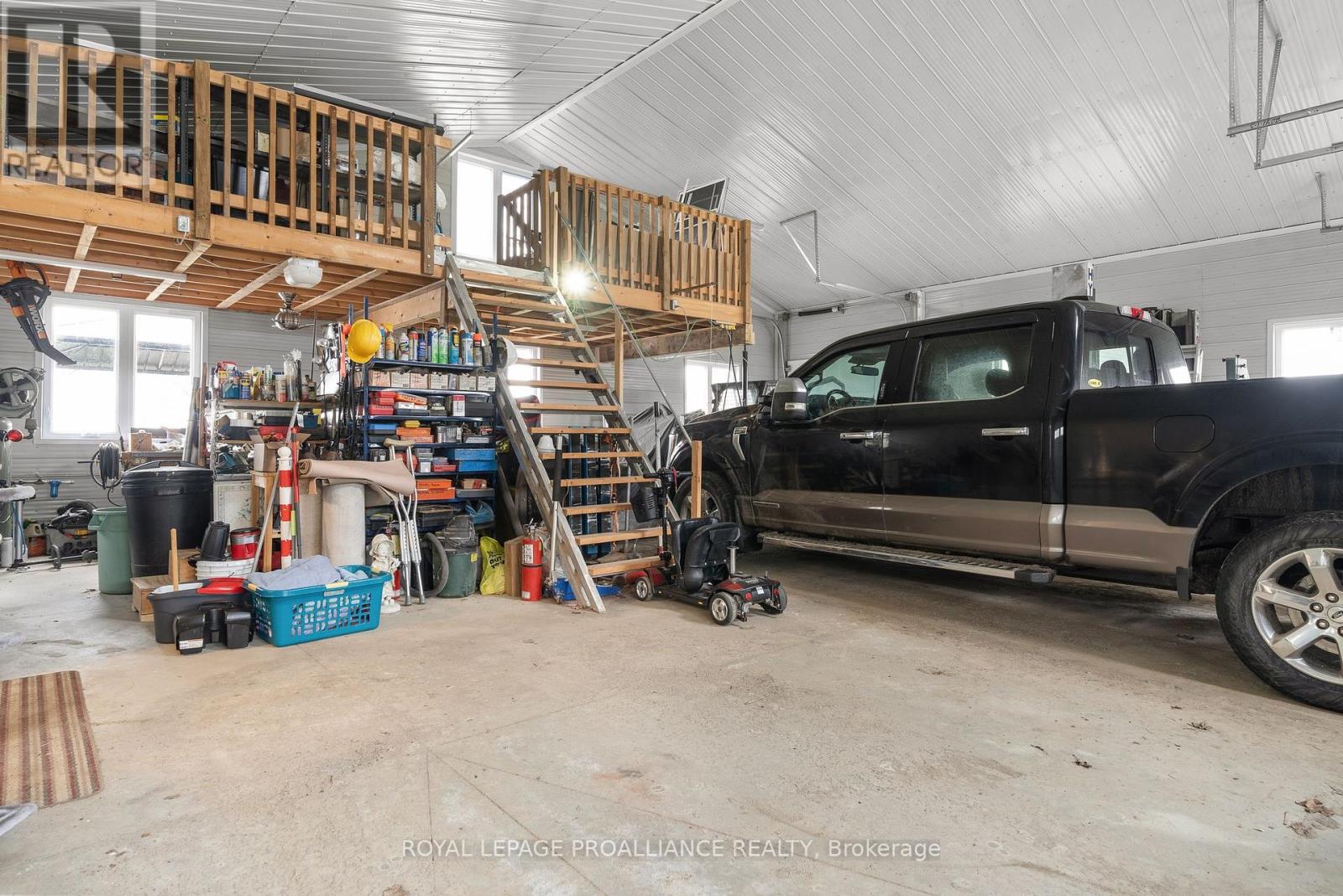 25 Prinyers Cove Crescent, Prince Edward County (North Marysburg Ward), Ontario  K0K 2T0 - Photo 37 - X10440537