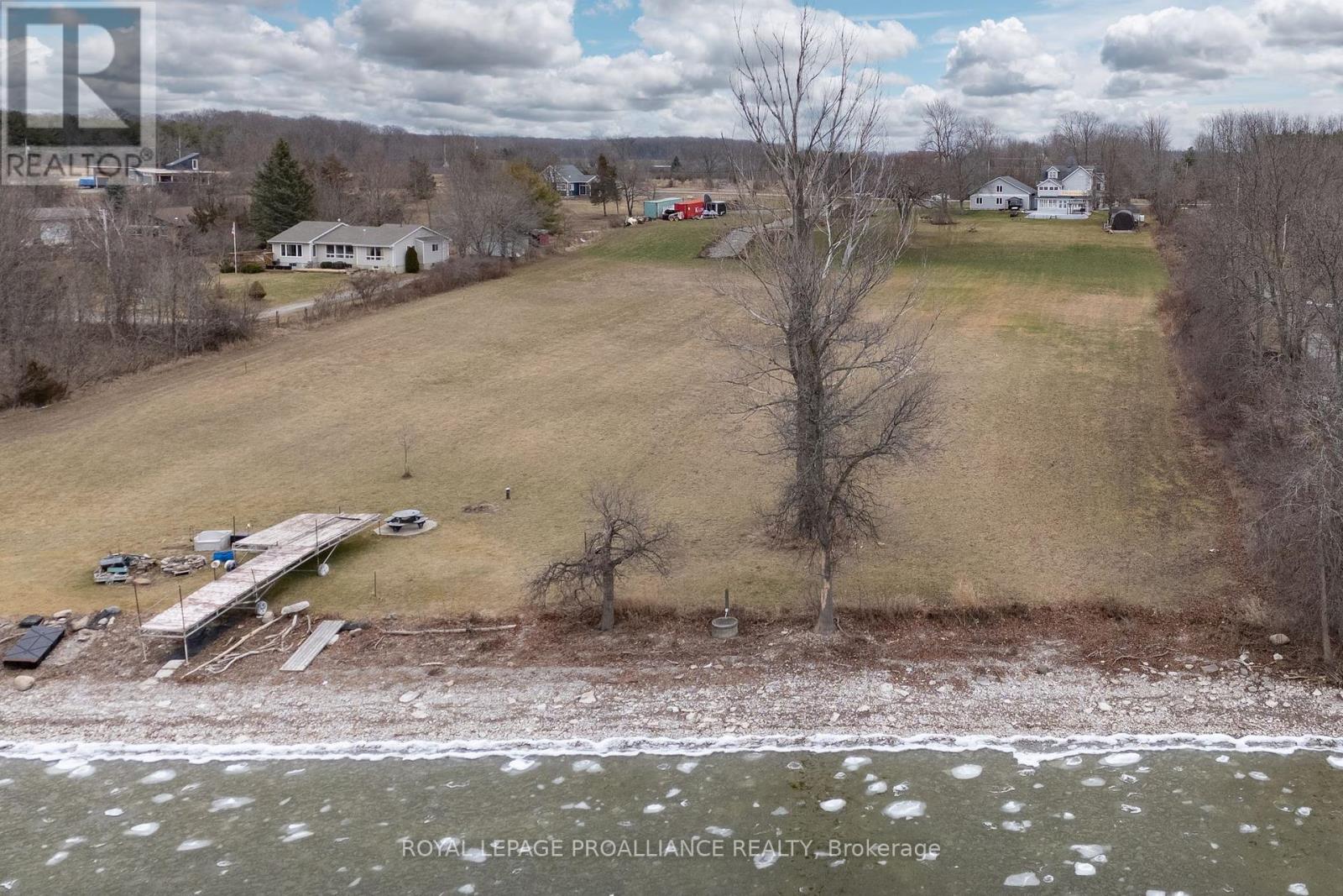 25 Prinyers Cove Crescent, Prince Edward County (North Marysburg Ward), Ontario  K0K 2T0 - Photo 40 - X10440537