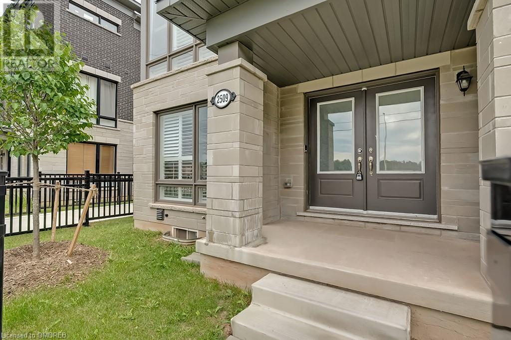2509 Littlefield Crescent, Oakville, Ontario  L6M 4G3 - Photo 4 - 40679594